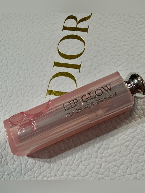 Dior Other - Dior Lip Glow Color Reviver Balm — Pink Sheer Glow